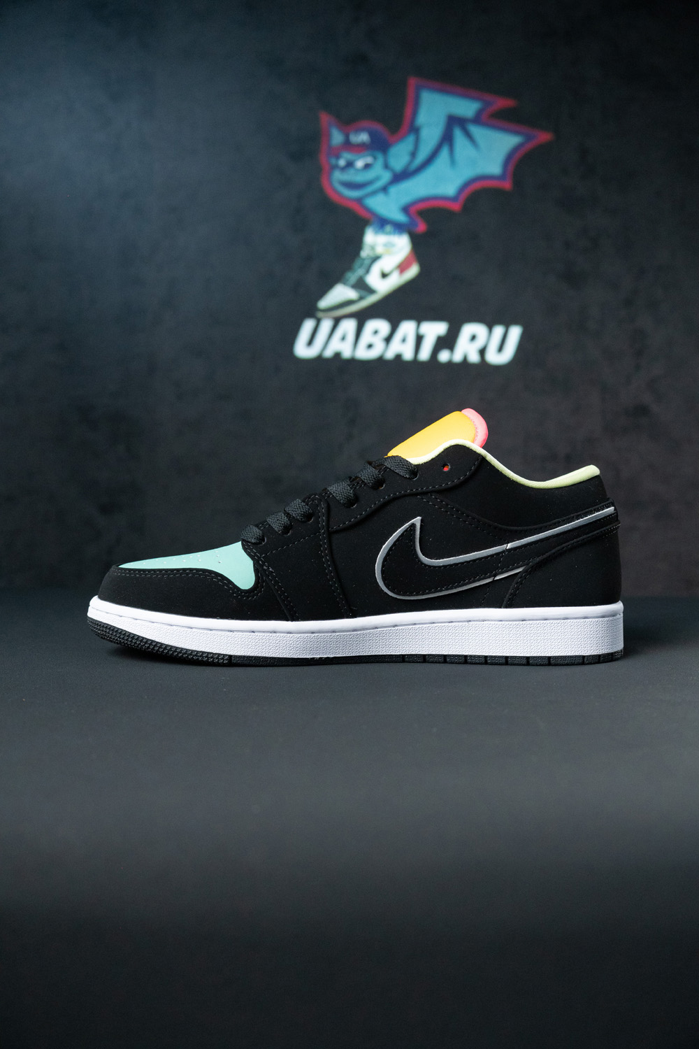 AIR JORDAN 1 LOW SE 