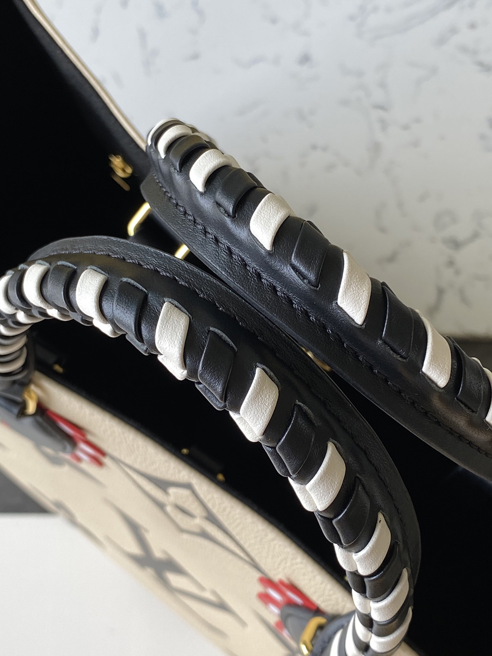 l0*is V*t0n bags m45372 41*34*19cm