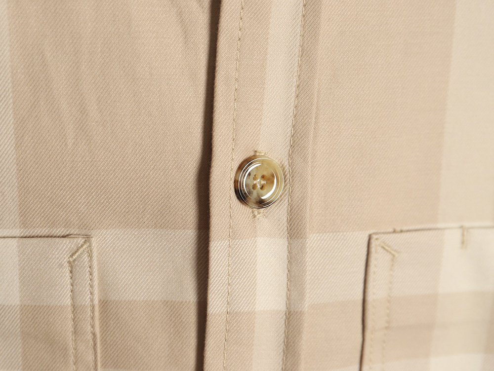 B**rry double pocket plaid short sleeve shirt