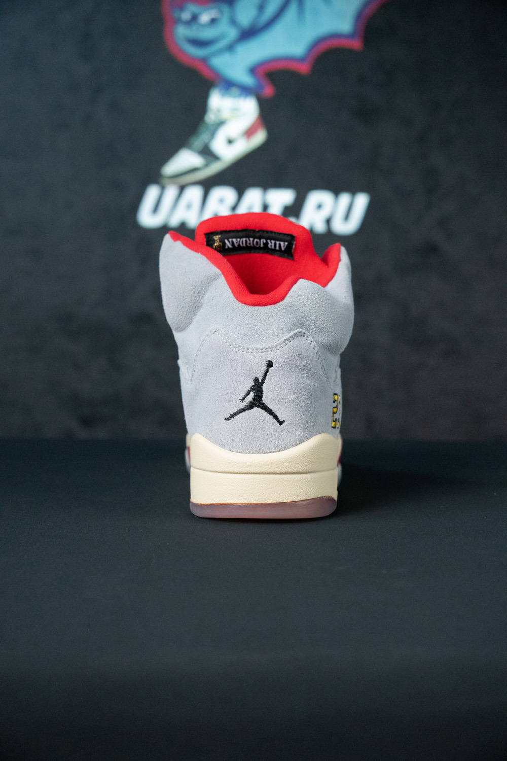 TROPHY ROOM X AIR JORDAN 5 RETRO 