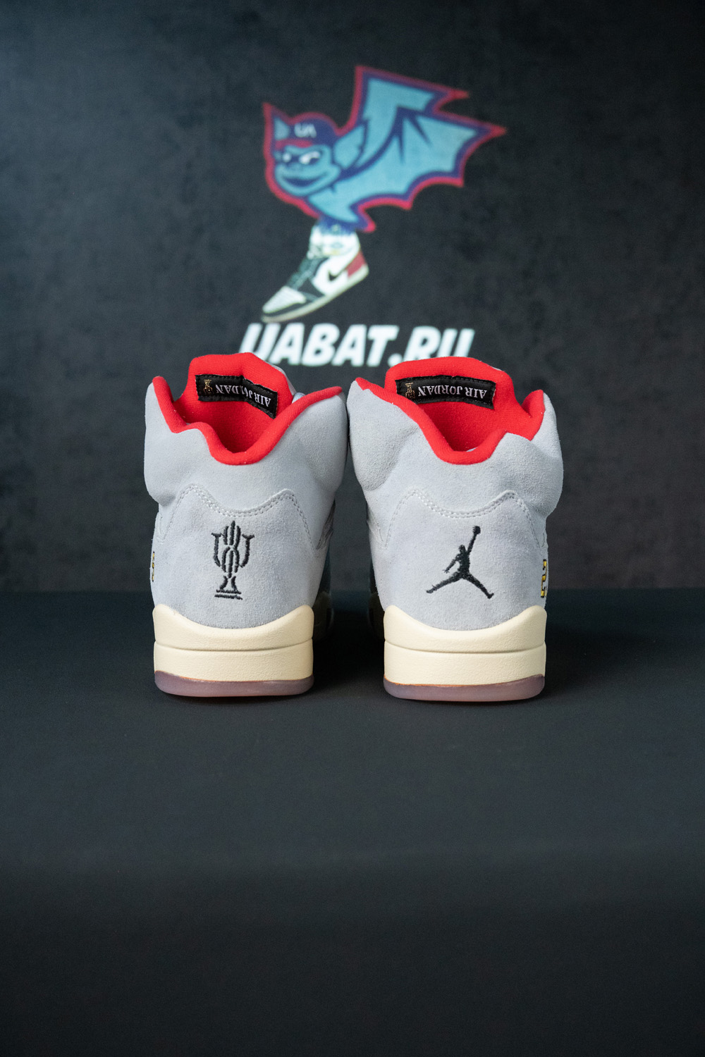 TROPHY ROOM X AIR JORDAN 5 RETRO 