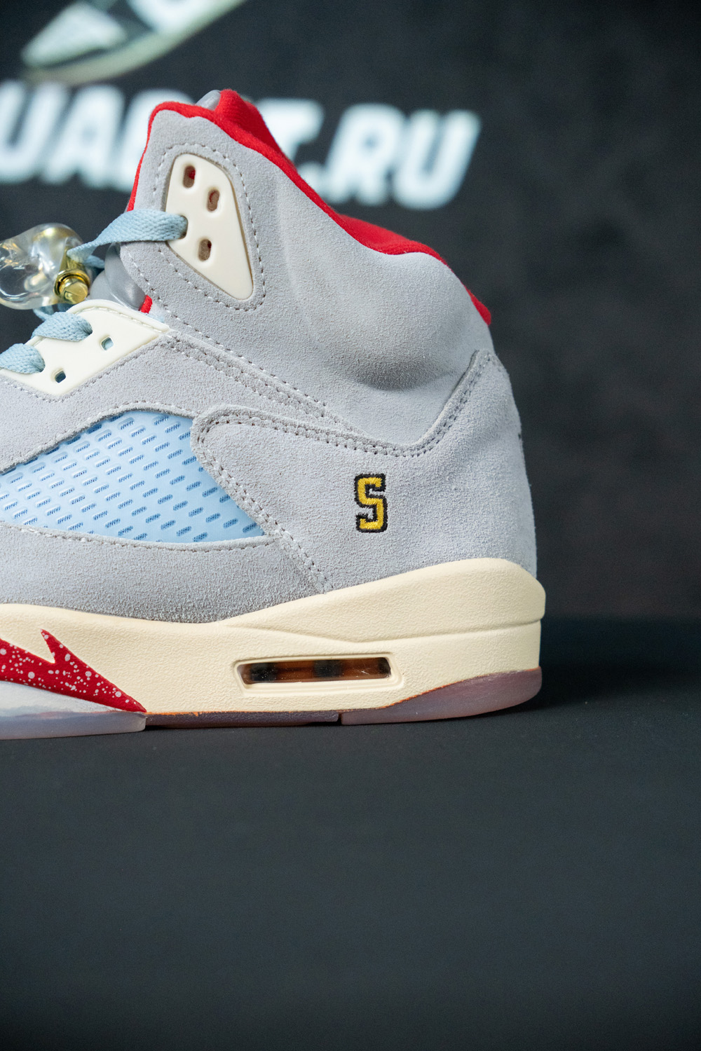 TROPHY ROOM X AIR JORDAN 5 RETRO 