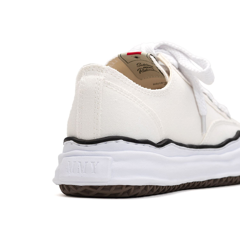 Ma*s*n mihara yasuhiro peterson og sole canvas low white