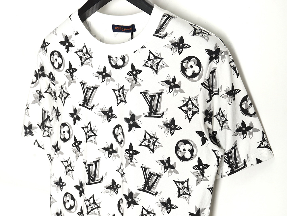 l0*is V*t0n all over print shadow short sleeve