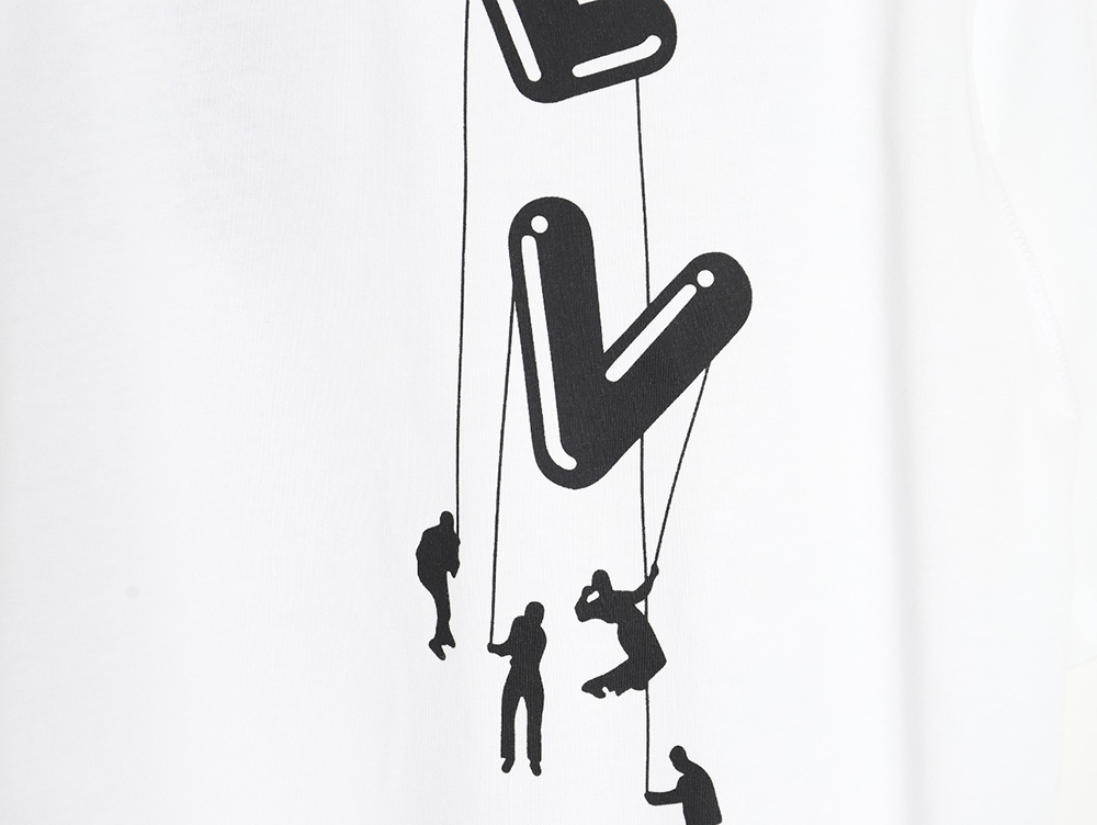 l0*is V*t0n 21ss paratrooper print short sleeve