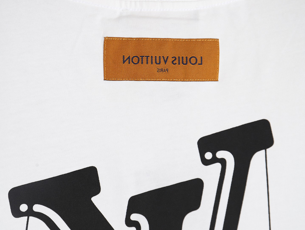 l0*is V*t0n 21ss paratrooper print short sleeve