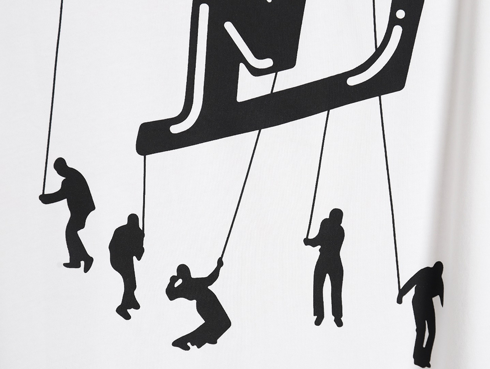 l0*is V*t0n 21ss paratrooper print short sleeve