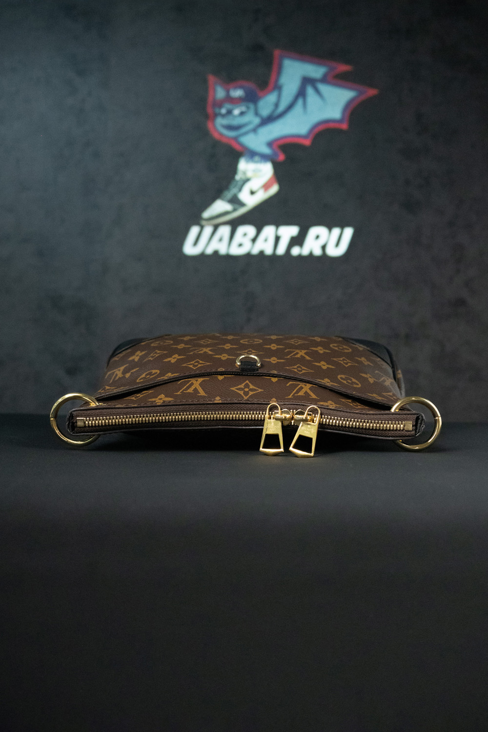 l0*is V*t0n bags m45353 28*25*9cm