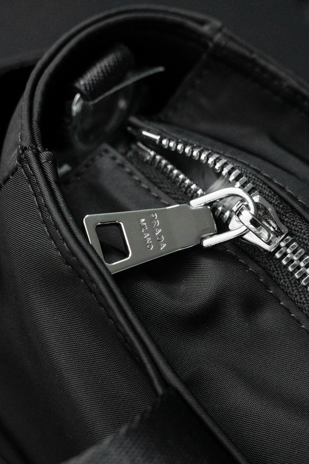 Pra*a bags 1bg102 31*36*18cm