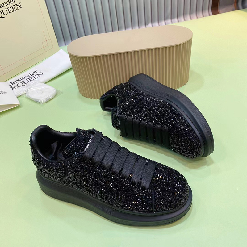 alexander m*q*en Di*m*nd patch sneakers