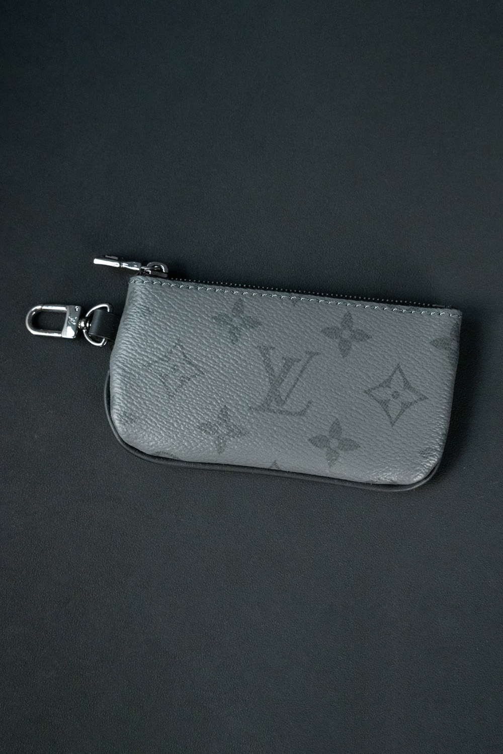 l0*is V*t0n bags m69443 25*18.5*7cm