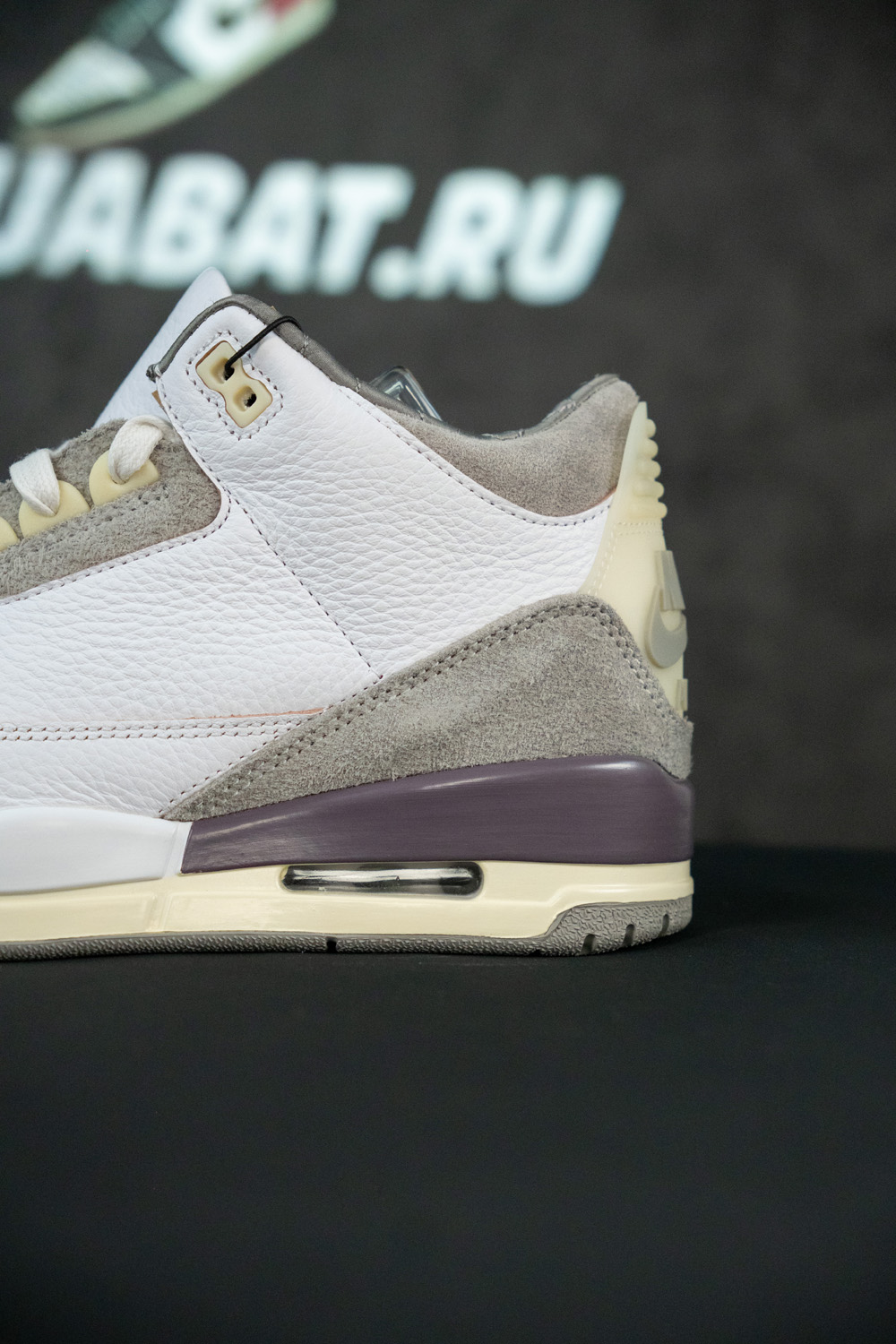 A MA Maniére X AIR JORDAN 3 RETRO SP 