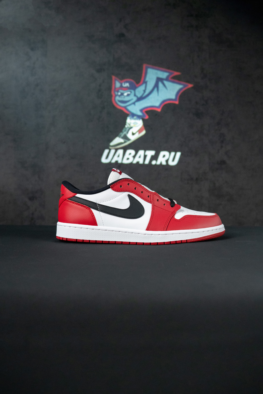 Air Jordan 1 Retro Low OG 