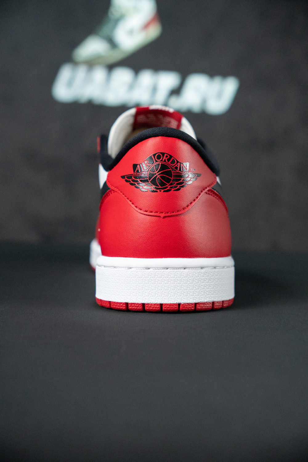 Air Jordan 1 Retro Low OG 