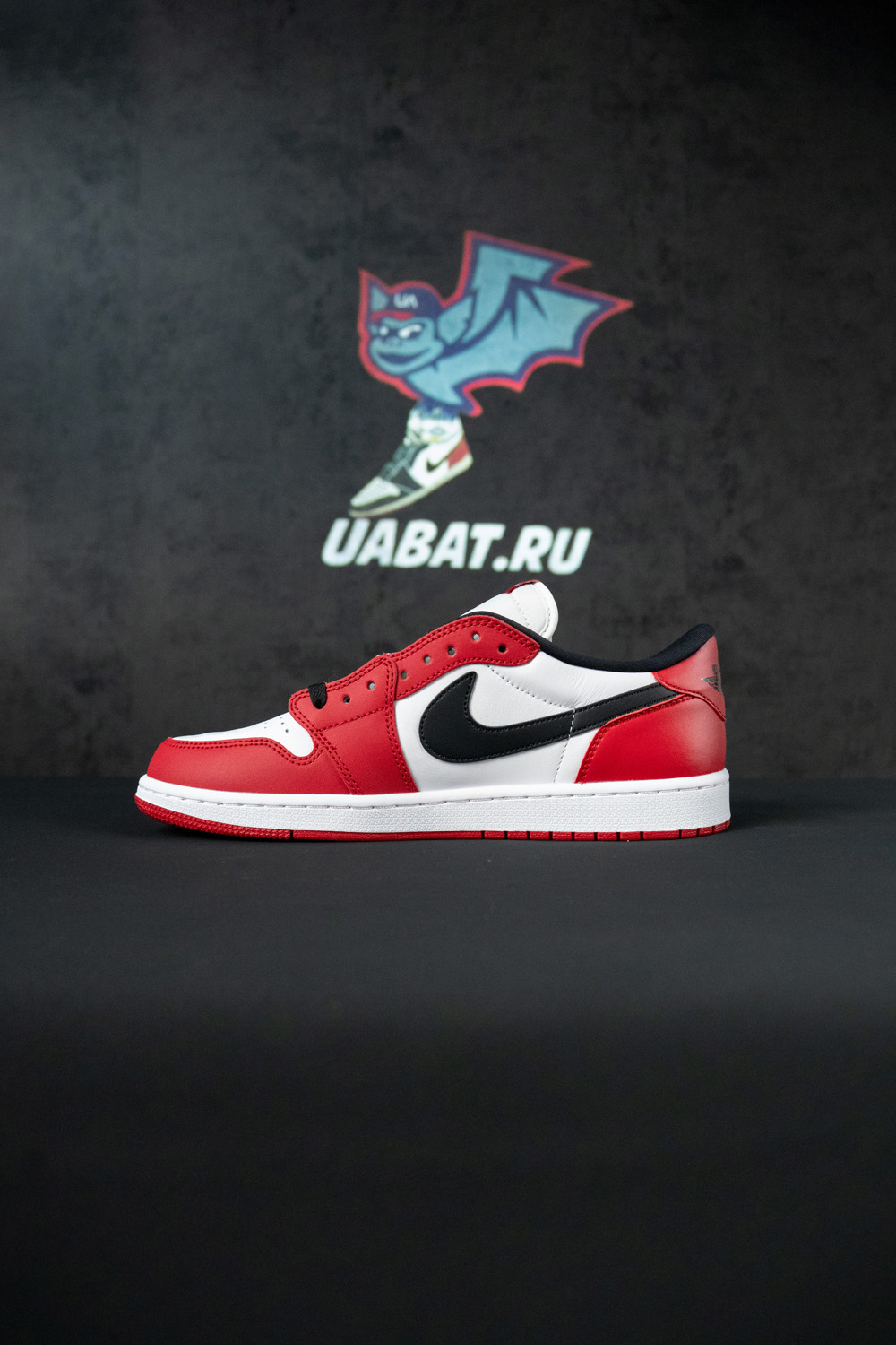 Air Jordan 1 Retro Low OG 