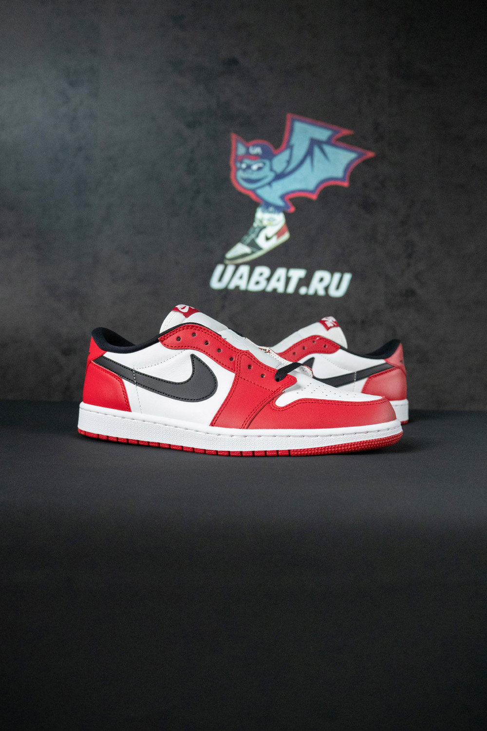 Air Jordan 1 Retro Low OG 