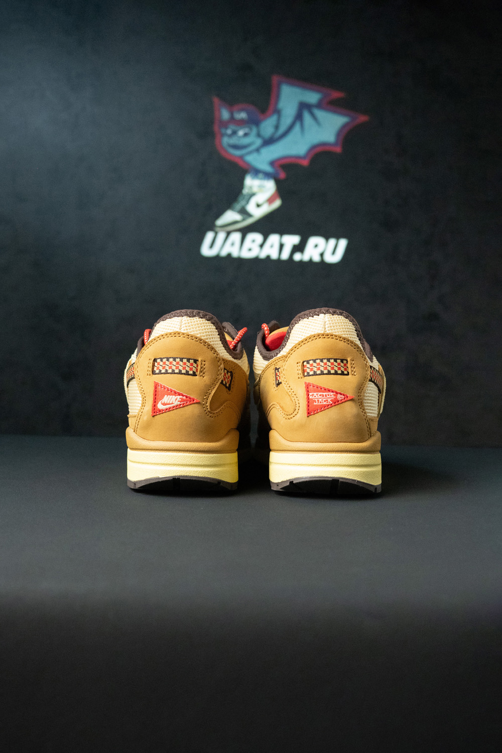 TRAVIS SCOTT X AIR MAX 1 "WHEAT"