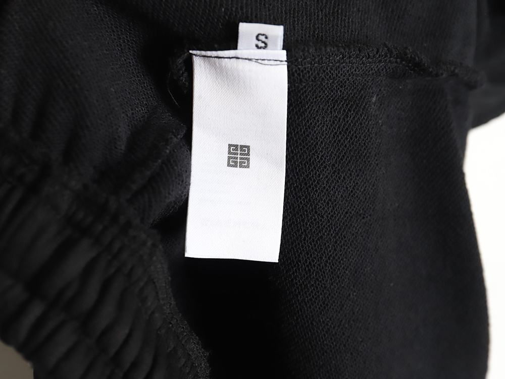 Givenchy 24SS Dalmatian print shorts TSK2