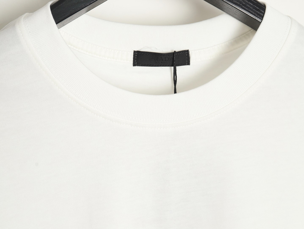 Pra*a cartoon police dog short sleeve t-shirt tsk1