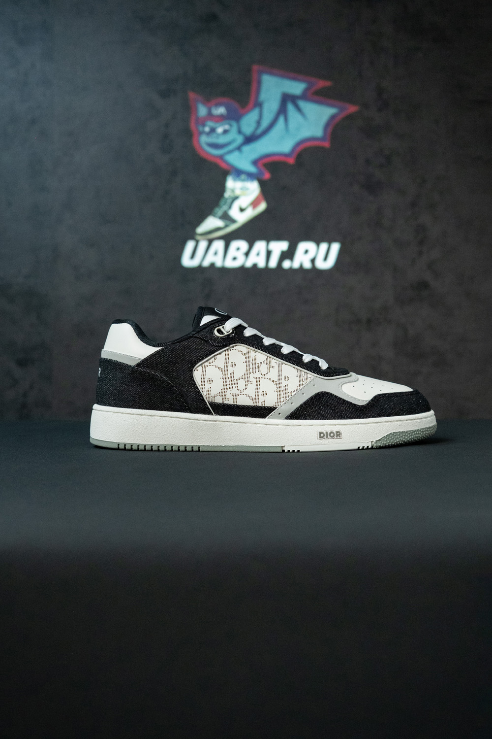 D*or b27 low-top sneaker