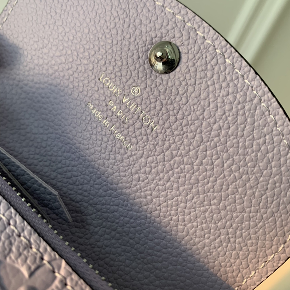 l0*is V*t0n wallets m82394 11*8*2.5cm