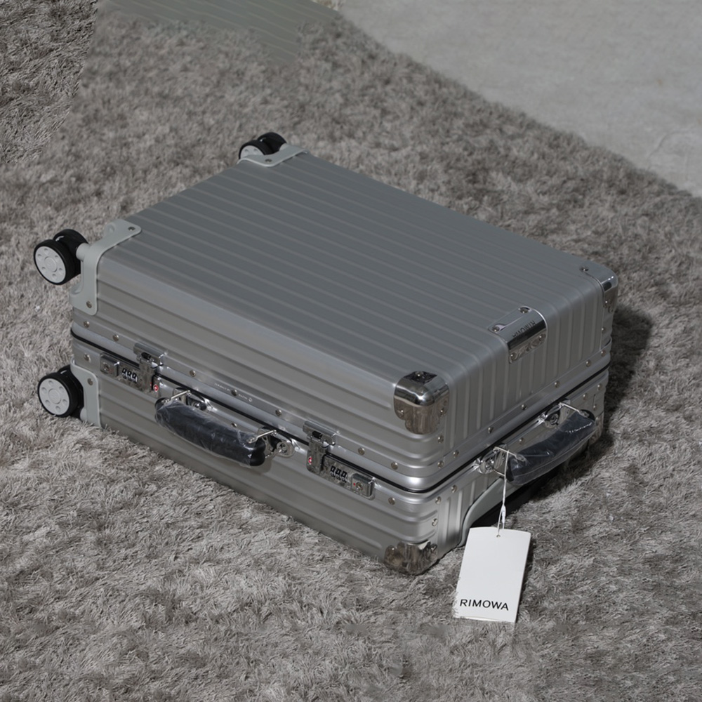 R·M Classic 972 Series Suitcase Inch:20