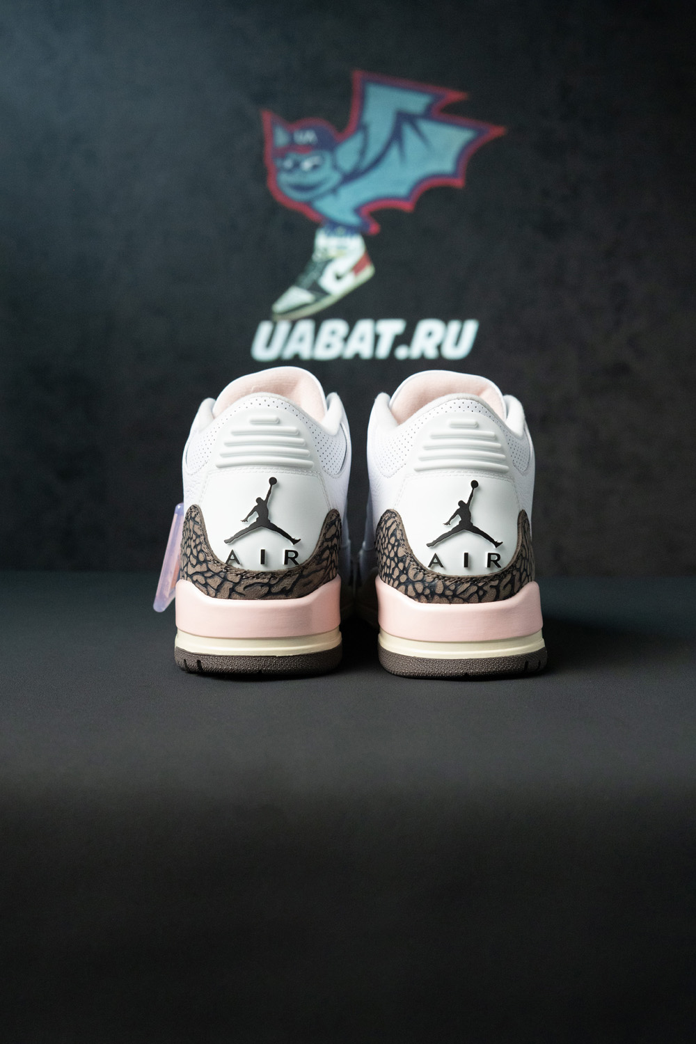 AIR JORDAN 3 RETRO 