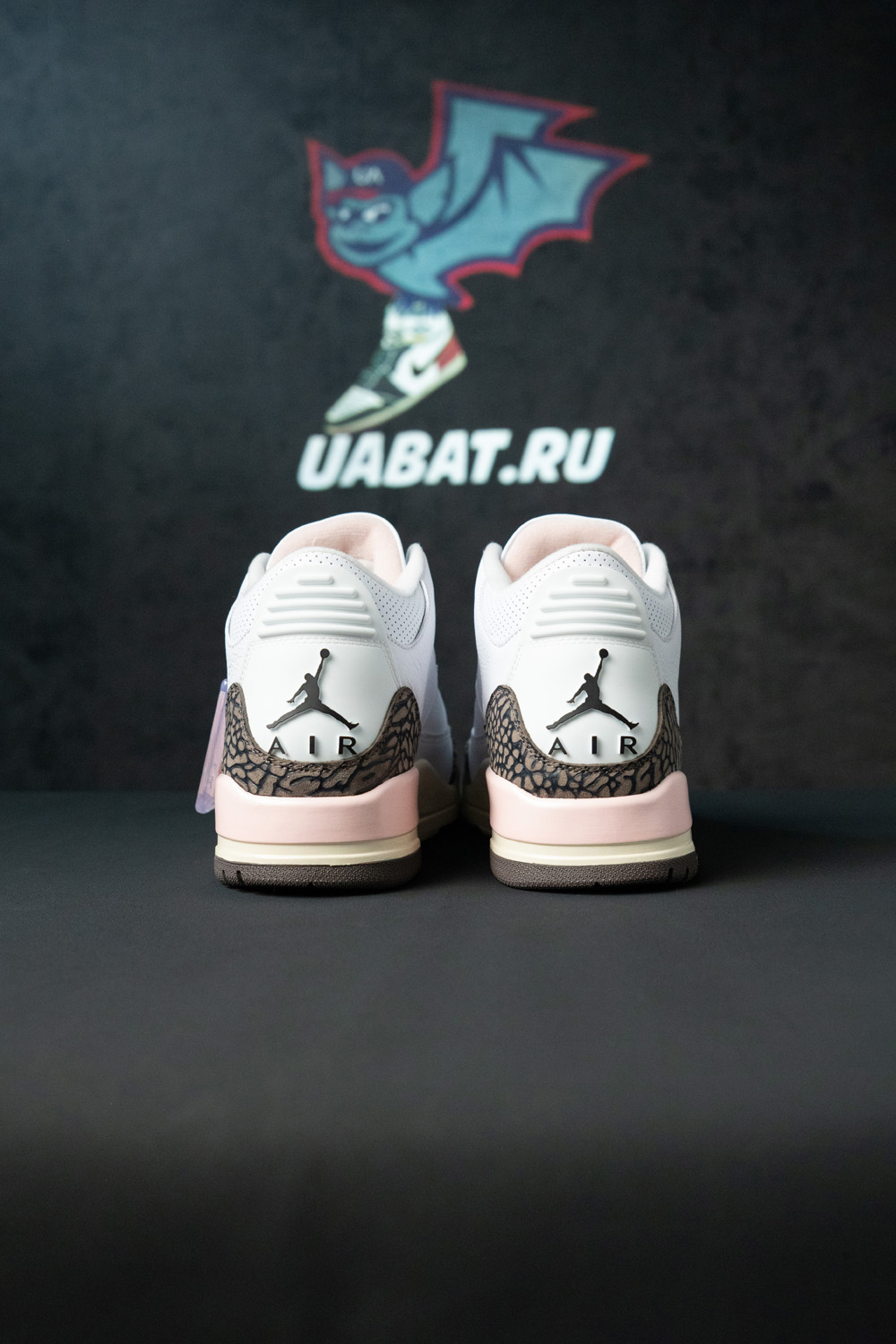 AIR JORDAN 3 RETRO 