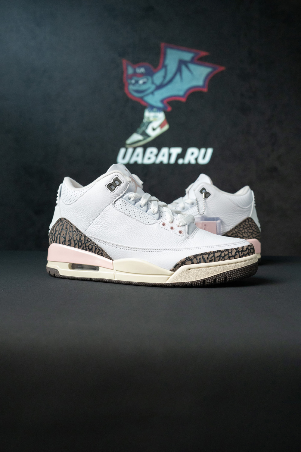 AIR JORDAN 3 RETRO 