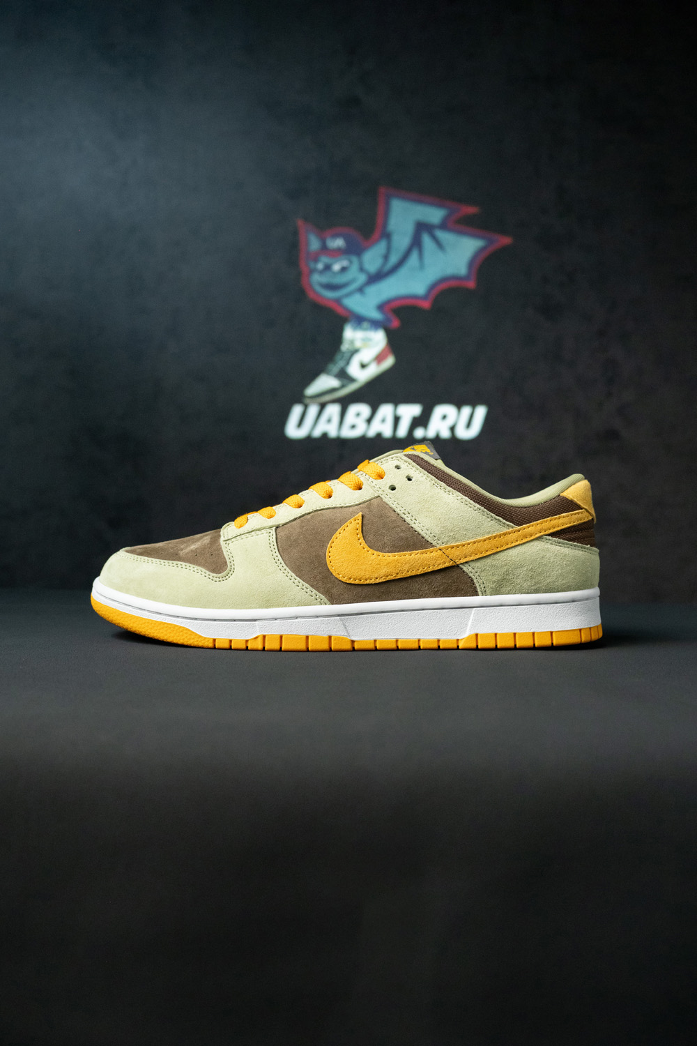 DUNK LOW 
