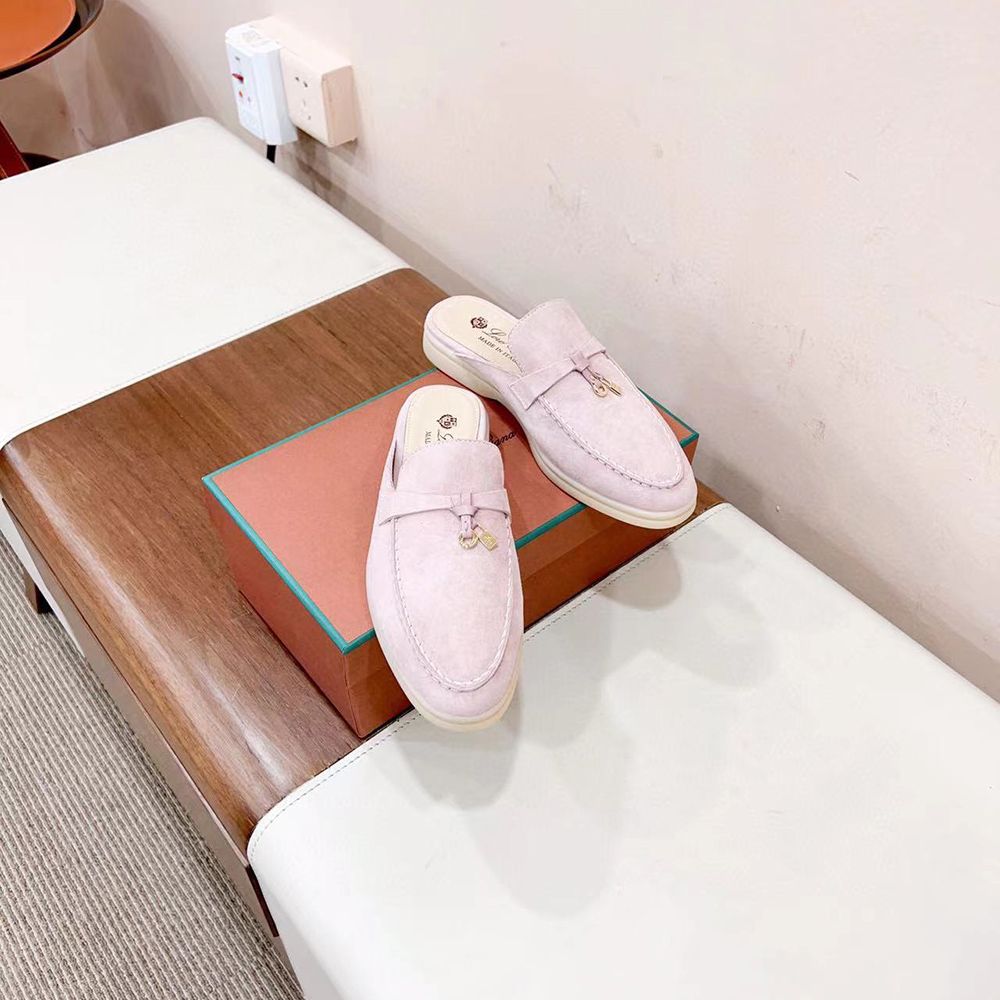 L**o p*ana babouche charms walk moccasin slippers