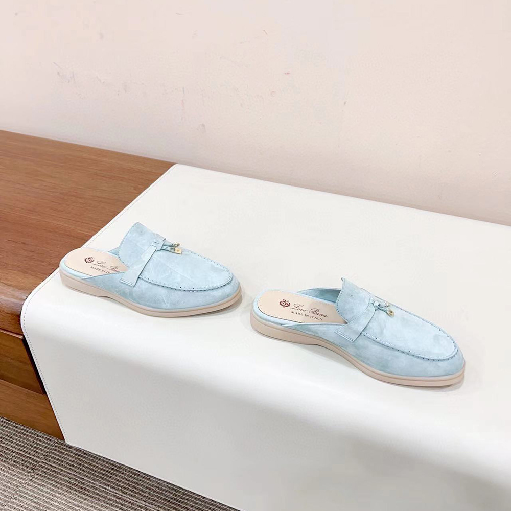 L**o p*ana babouche charms walk moccasin slippers