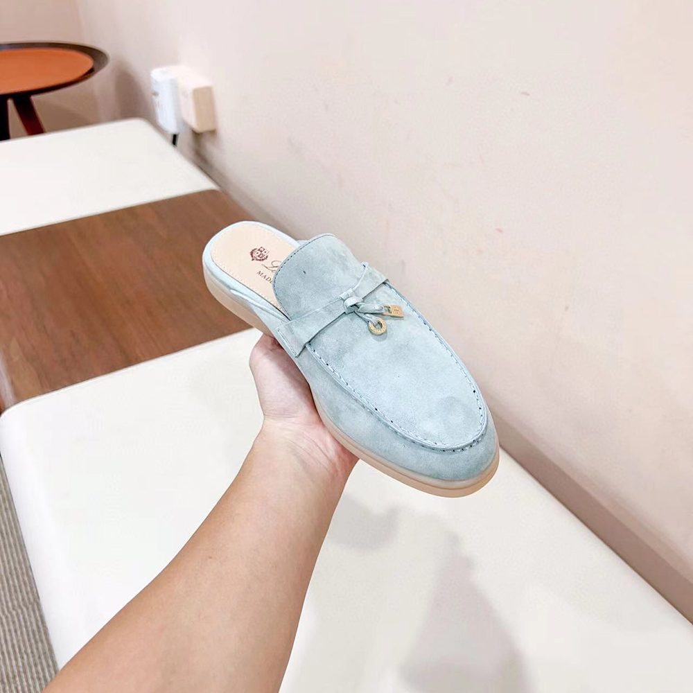 L**o p*ana babouche charms walk moccasin slippers