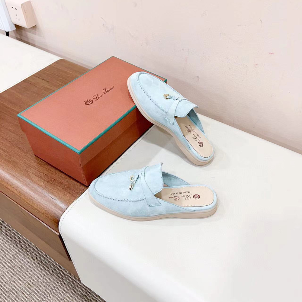 L**o p*ana babouche charms walk moccasin slippers