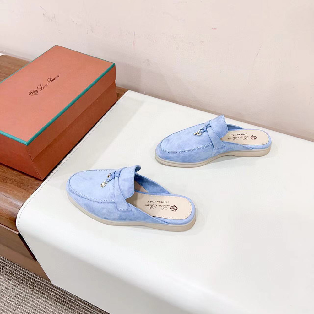 L**o p*ana babouche charms walk moccasin slippers