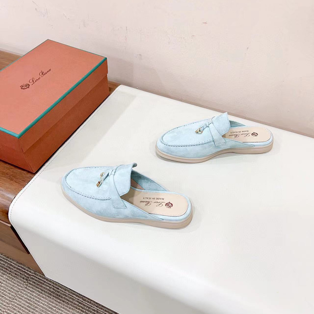 L**o p*ana babouche charms walk moccasin slippers