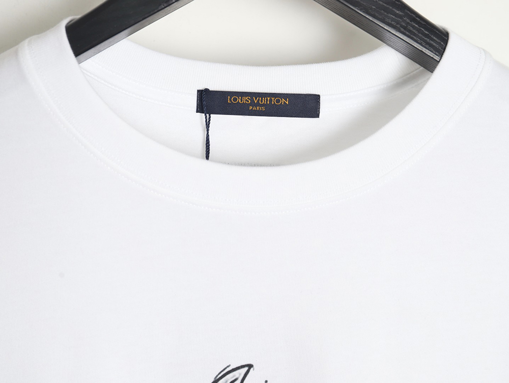 l0*is V*t0n disney co-branded red bugs bunny psychedelic short sleeve tsk1