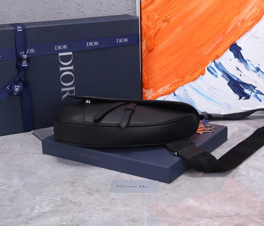 ch**an D*or bags h10e 19*26*4.3cm