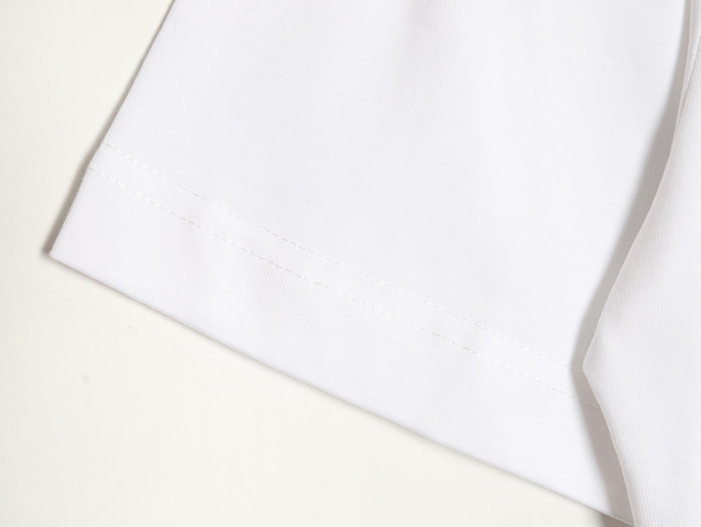 G*u*i university crest printed round neck short sleeve t-shirt