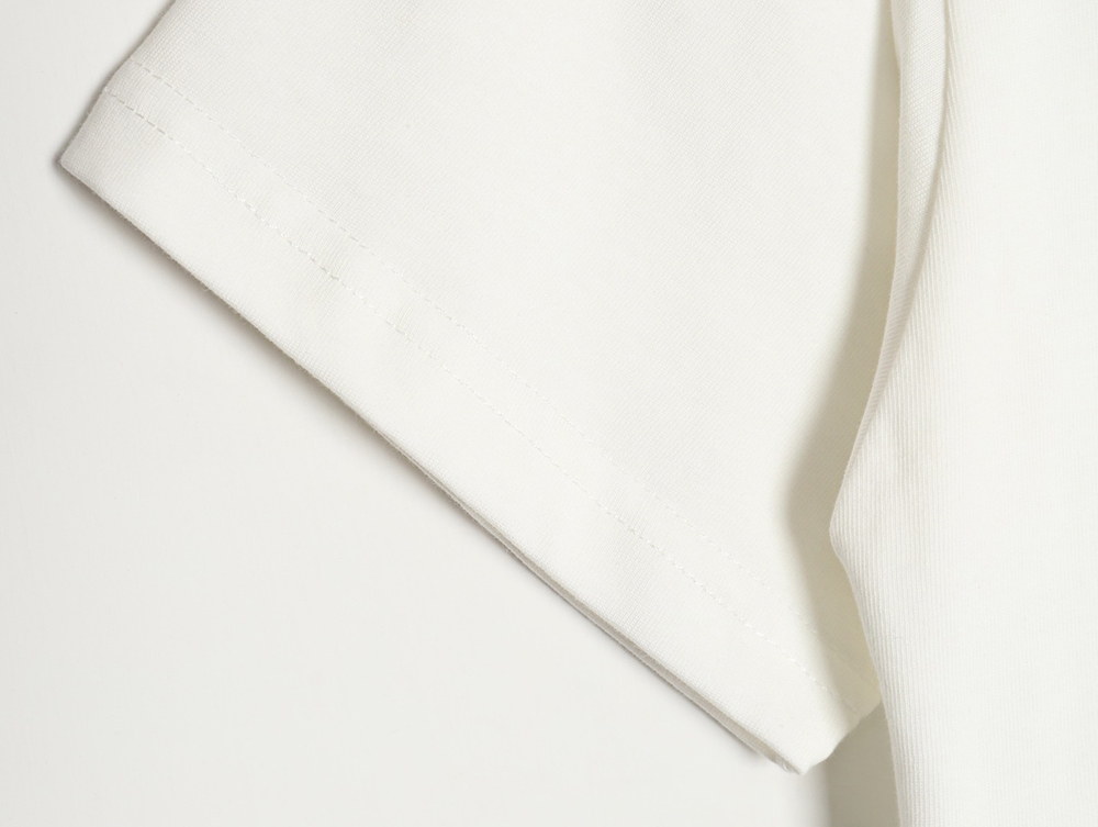 L0ew* 24ss misplaced letter embroidered logo short-sleeved t-shirt