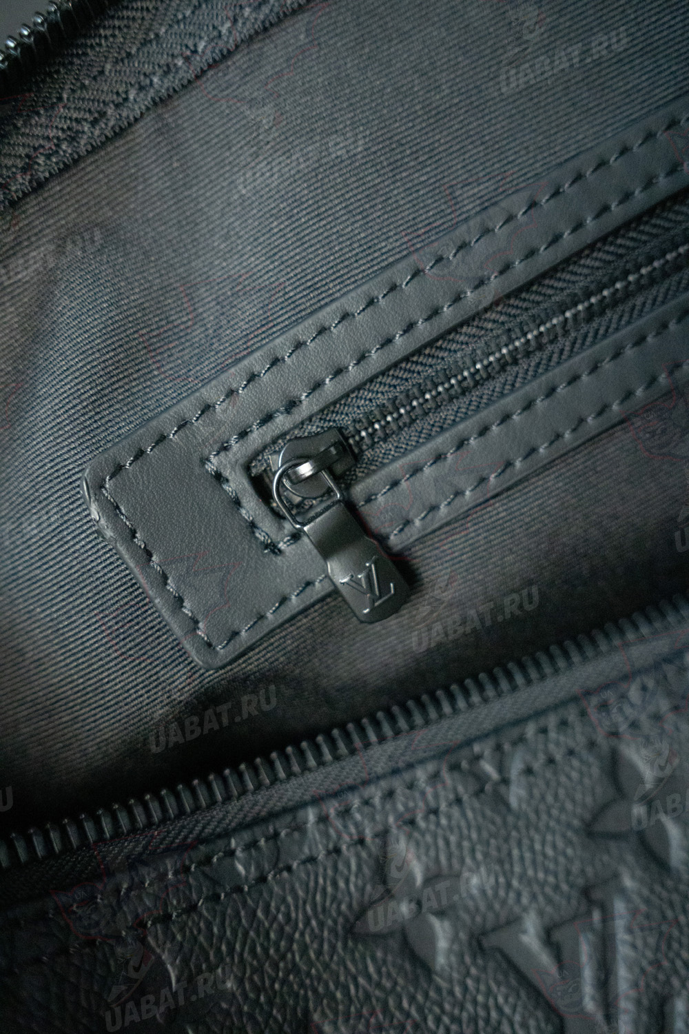 l0*is V*t0n bags m59025 50*29*23cm