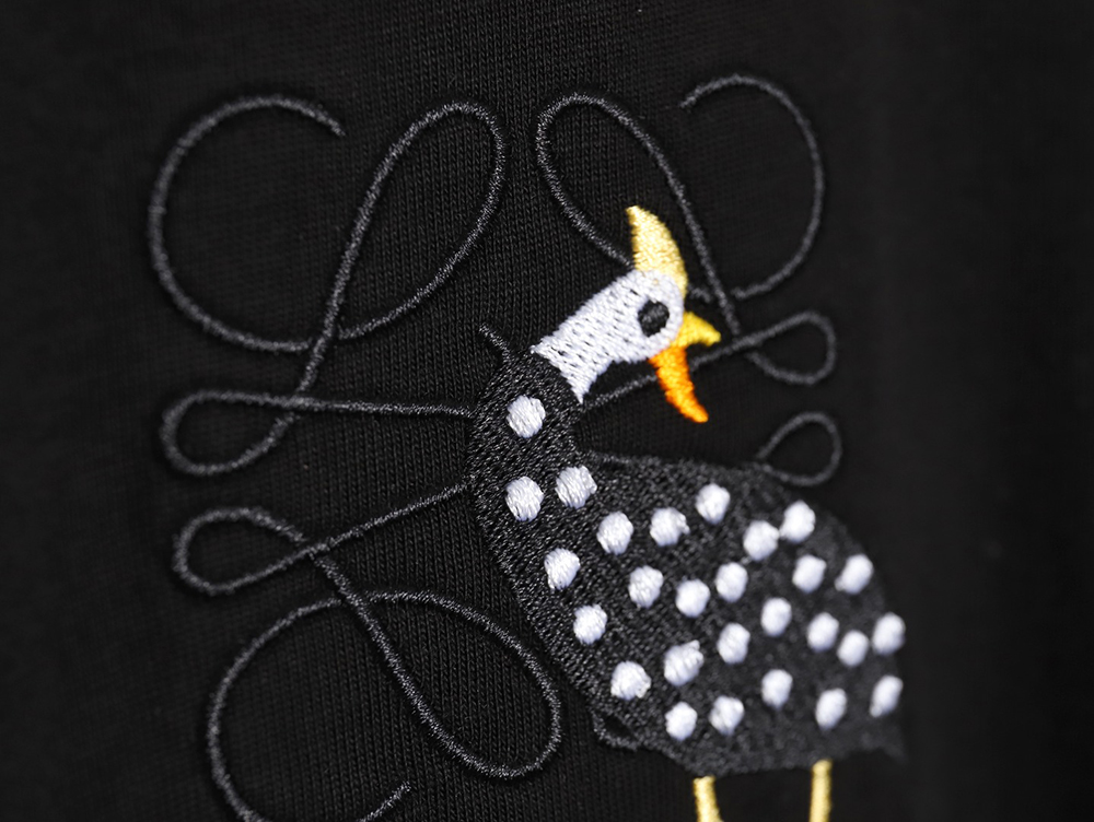 L0ew* exclusive guinea fowl embroidered short sleeves