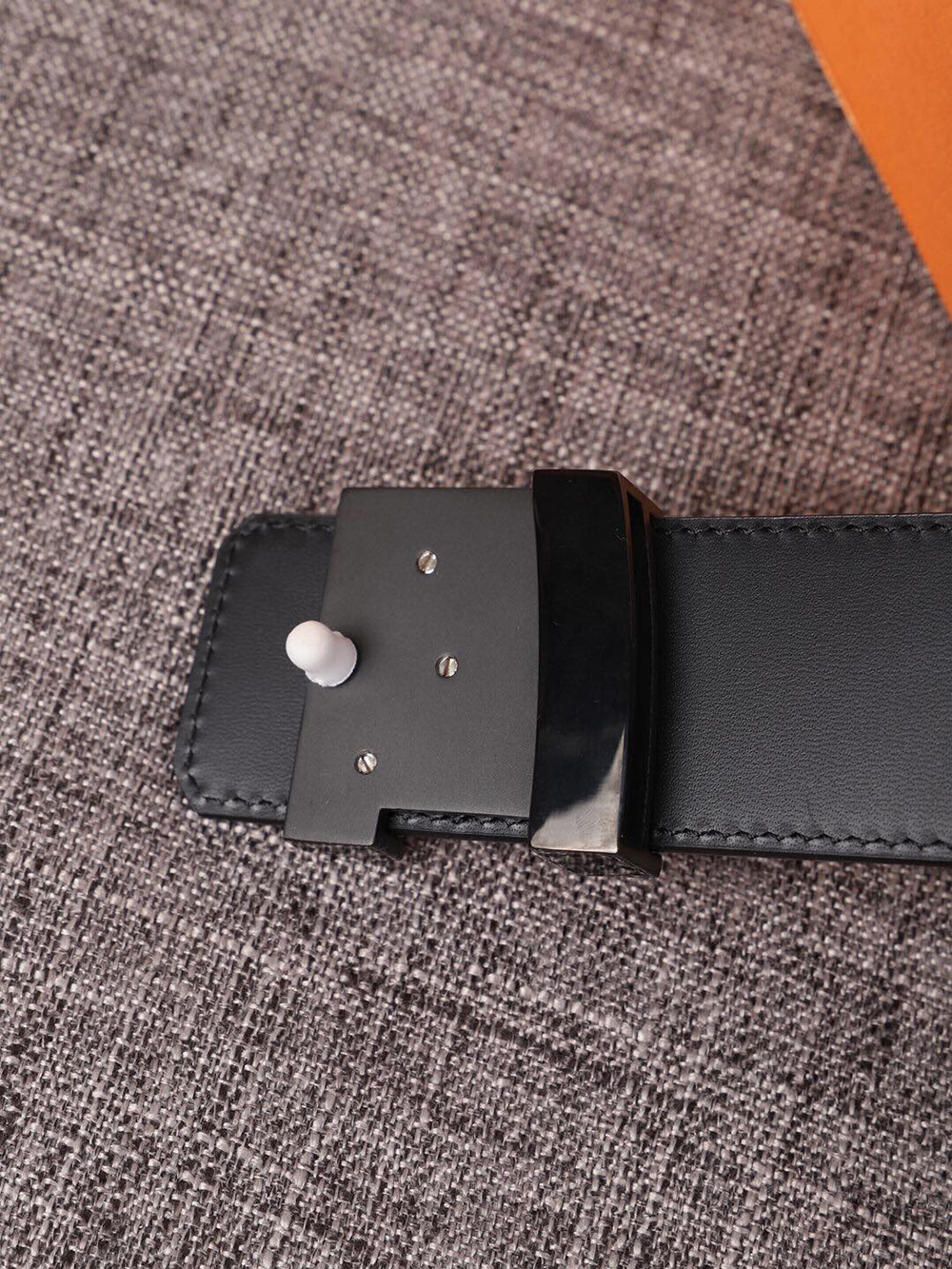 l0*is V*t0n belts m9608 40mm