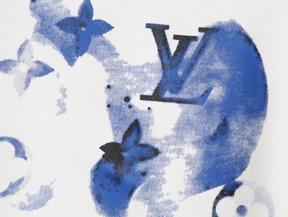 l0*is V*t0n 24ss rendered monogram print shorts