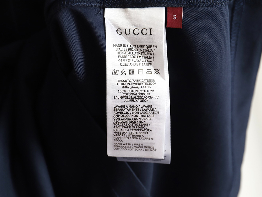 G*u*i red, white and blue g print round neck short sleeve t-shirt