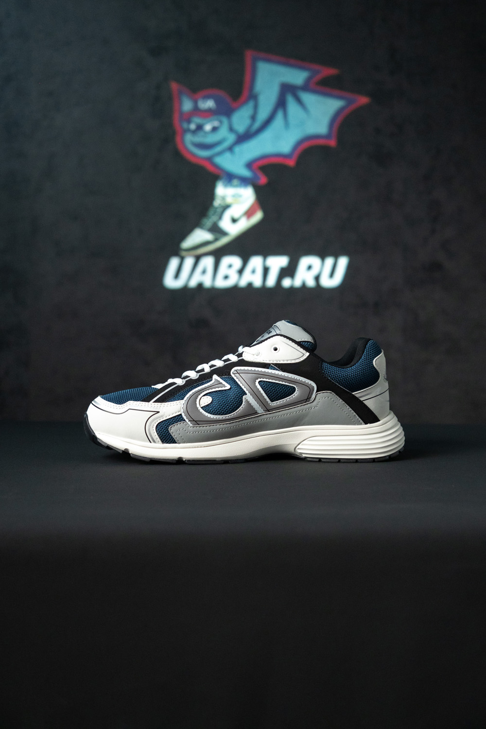 B30 Sneaker Blue Mesh and White