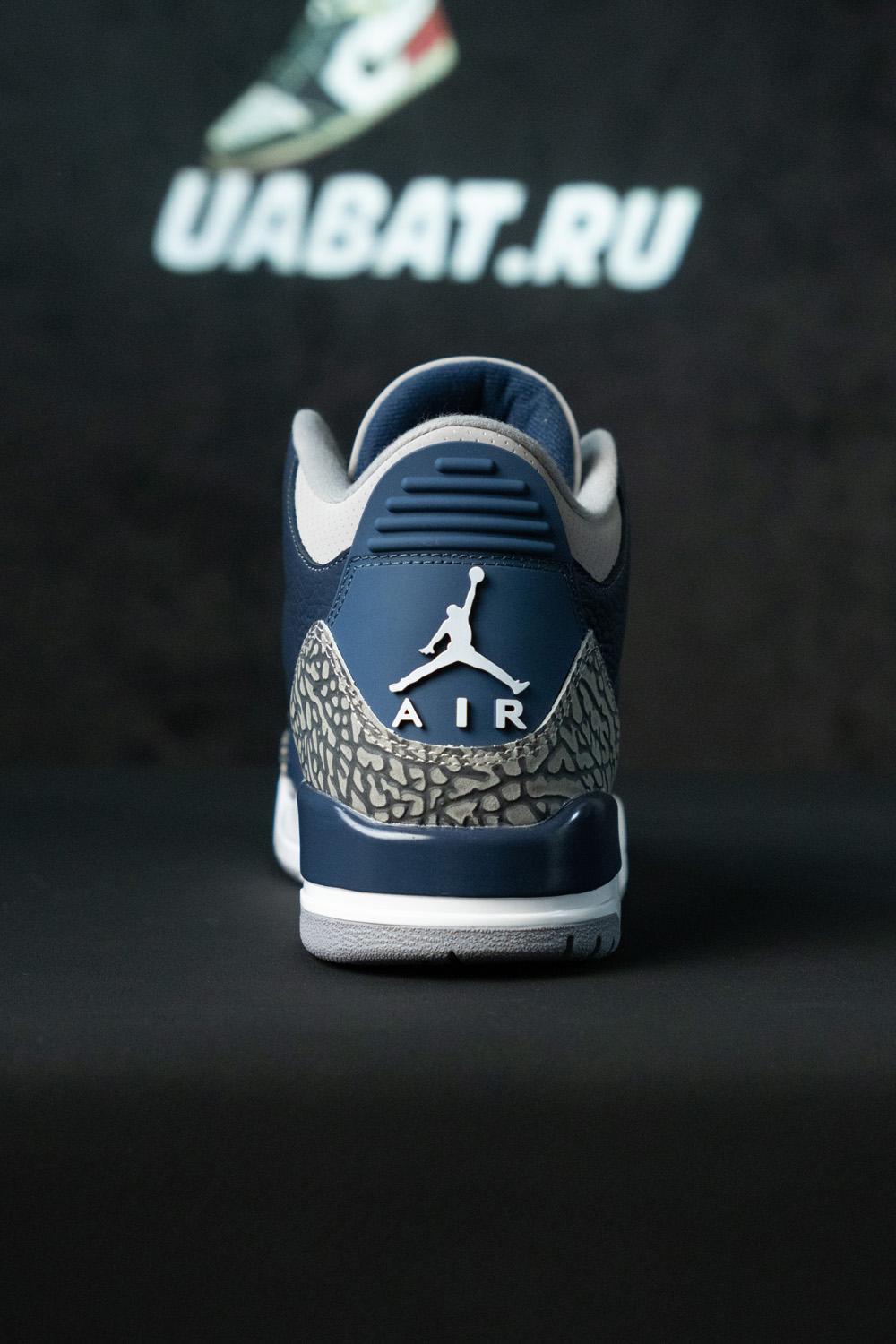 AIR JORDAN 3 RETRO 
