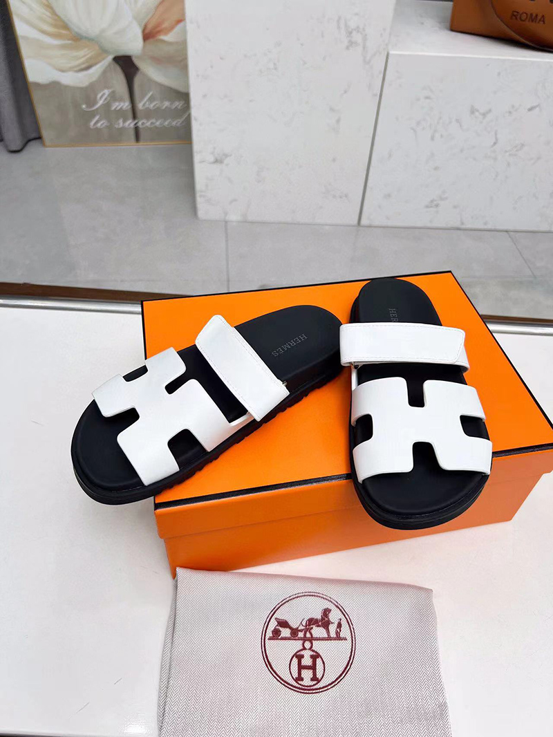 H**mes chypre sandal