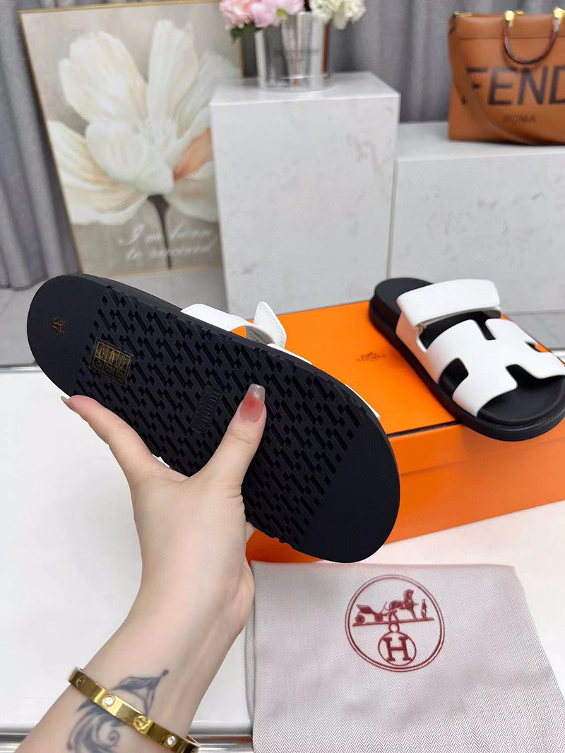 H**mes chypre sandal