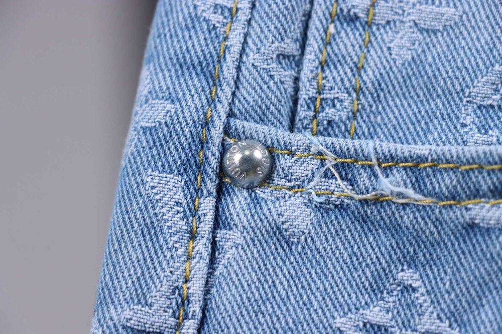 l0*is V*t0n graffiti gradient embroidered jeans